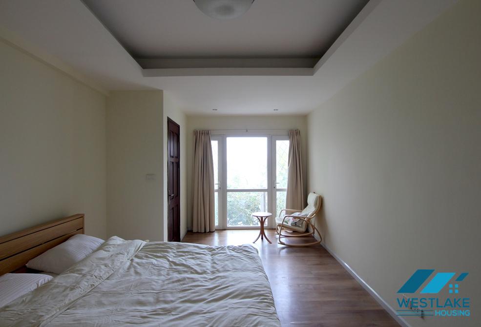 A nice 5 bedroom house by the West Lake side for rent in Tay Ho, Ha Noi