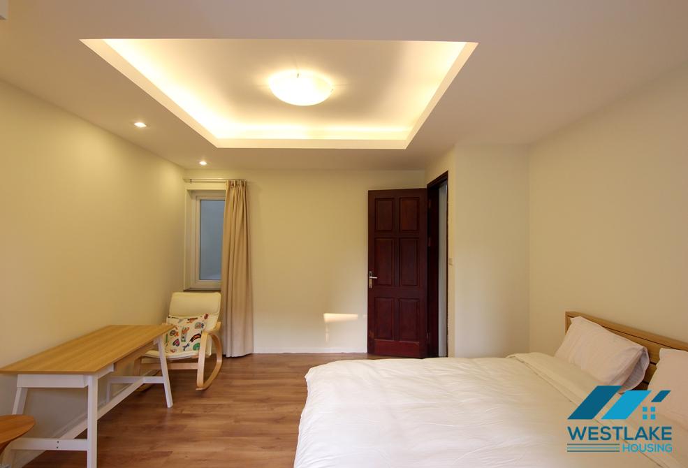 A nice 5 bedroom house by the West Lake side for rent in Tay Ho, Ha Noi