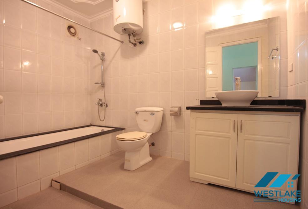 Lovely house with big yard for rent in Tay Ho, Ha Noi