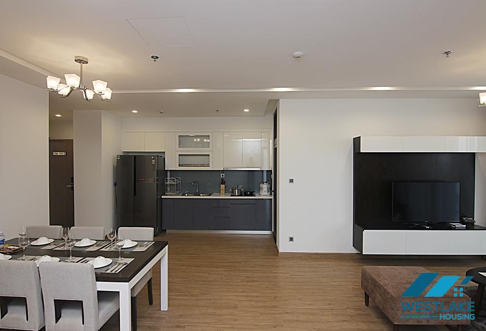 A good quality 3 bedroom apartment for rent in Vinhome Metropolis, Ba Dinh, Ha Noi