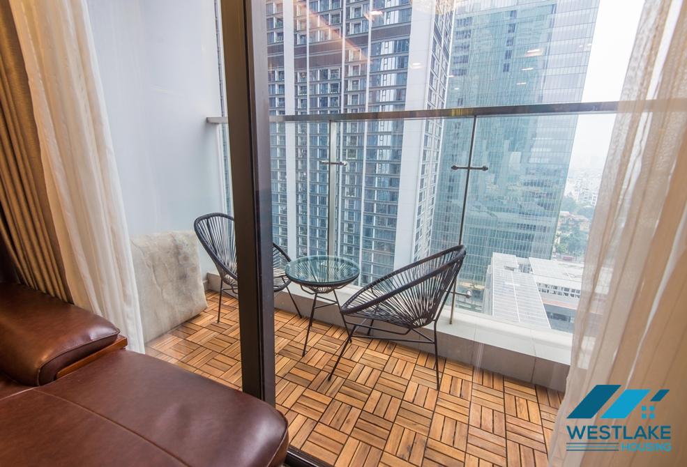 A picturesque 2 bedroom apartment for rent in Metropolis, Ba Dinh, Ha Noi