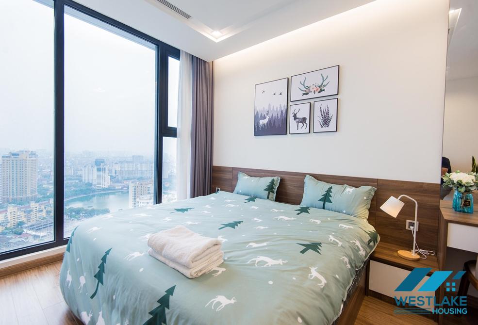 Beautiful 3 bedroom apartment for rent in Vinhome Metropolis, Ba dinh, Ha noi