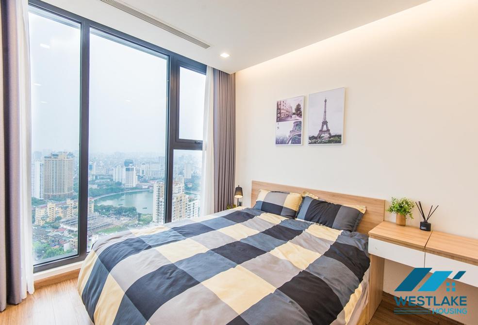 Beautiful 3 bedroom apartment for rent in Vinhome Metropolis, Ba dinh, Ha noi