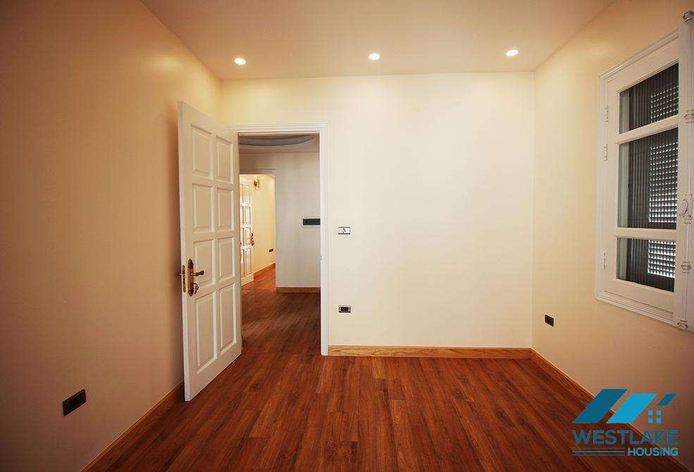 Biệt thự ba tầng mới xây tại Ciputra Hanoi International City, Tây Hồ Biệt thự ba tầng mới xây tại Ciputra Hanoi International City, Tây Hồ