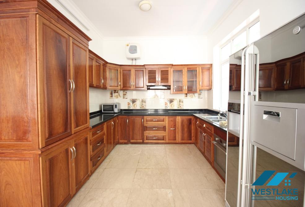 Một căn biệt thự sang trọng tại Ciputra Hanoi International City hiện đang cho thuê dài hạn. Một căn biệt thự sang trọng tại Ciputra Hanoi International City hiện đang cho thuê dài hạn.