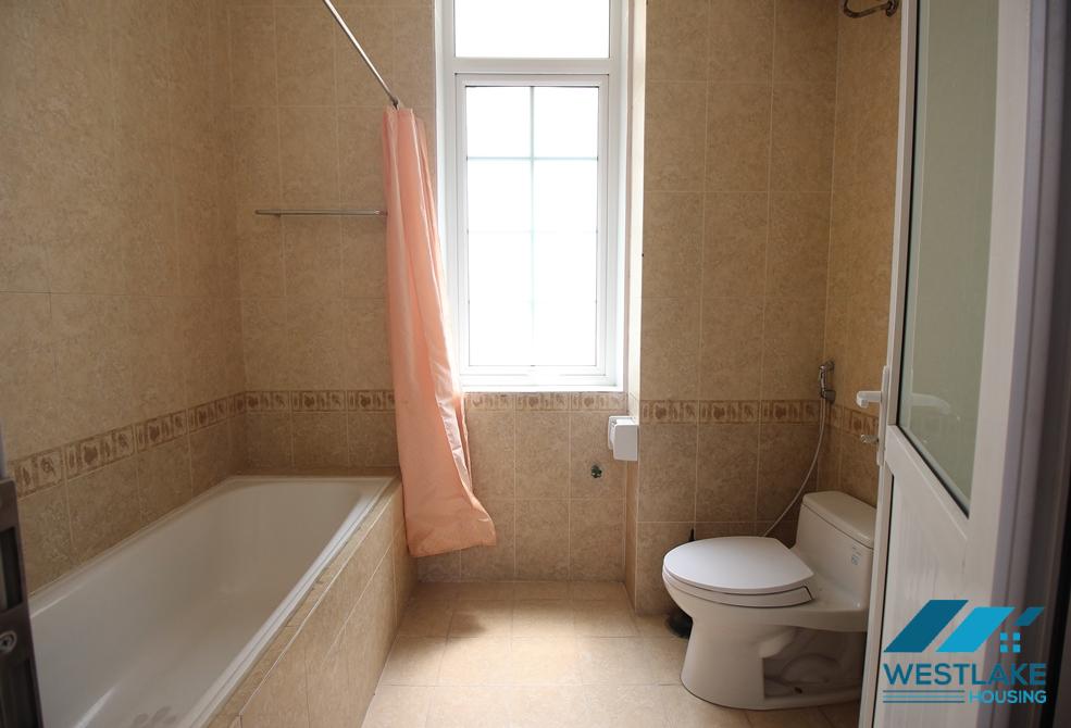 Một căn biệt thự sang trọng tại Ciputra Hanoi International City hiện đang cho thuê dài hạn. Một căn biệt thự sang trọng tại Ciputra Hanoi International City hiện đang cho thuê dài hạn.