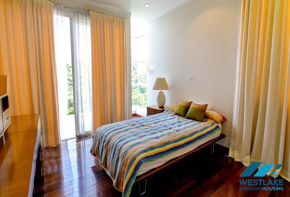 Biệt thự sang trọng và đầy màu sắc cho thuê tại Ciputra Hanoi International City.