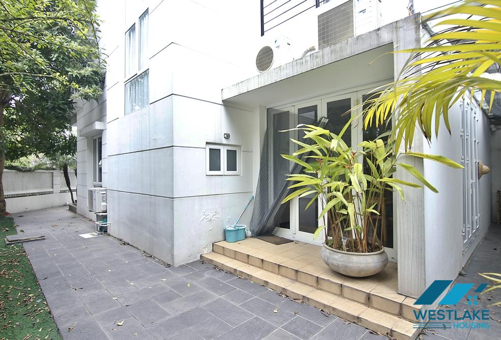 Cho thuê biệt thự xinh xắn tại khu T, thuộc khu đô thị Ciputra Hanoi International City, Tây Hồ.