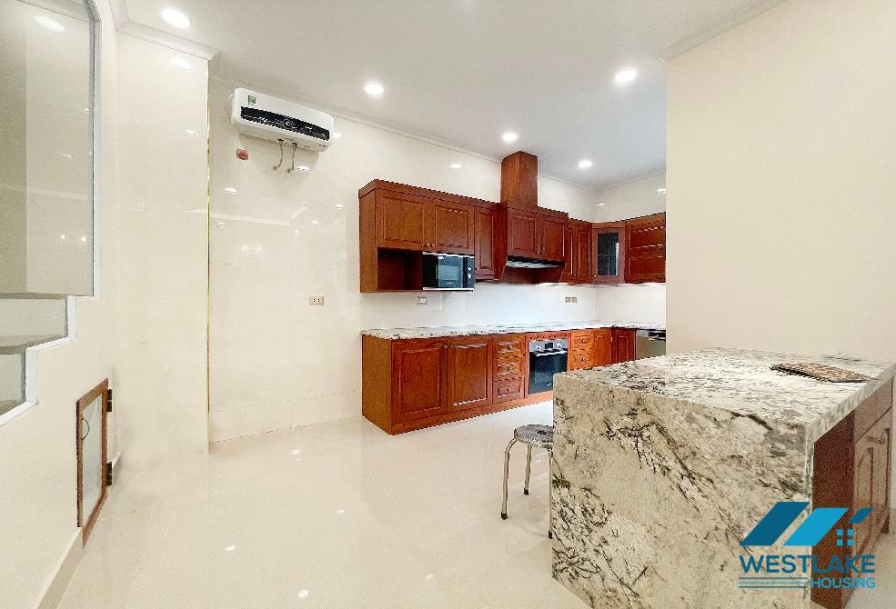 Biệt thự 4 phòng ngủ sang trọng tại Ciputra, Tây Hồ