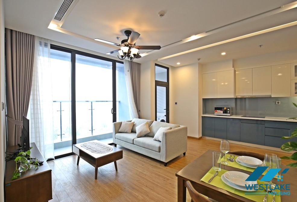Good quality 2 bedrooms apartment for rent in Metropolis Lieu Giai, Ba Dinh