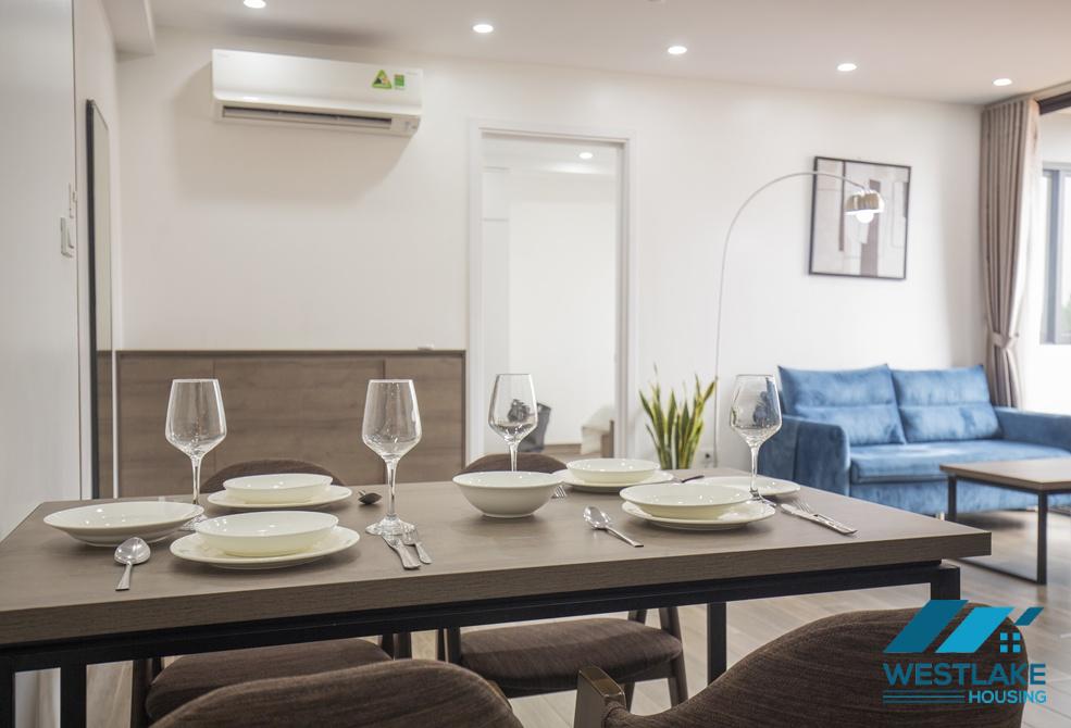 A modern 02 bedroom apartment for rent in Tay Ho street, Ha Noi