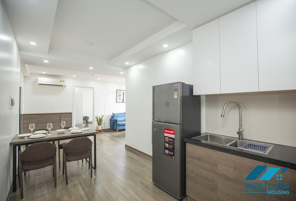 A modern 02 bedroom apartment for rent in Tay Ho street, Ha Noi