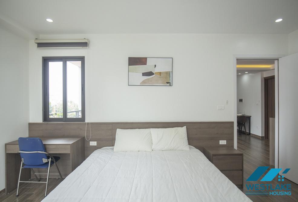 A modern 02 bedroom apartment for rent in Tay Ho street, Ha Noi