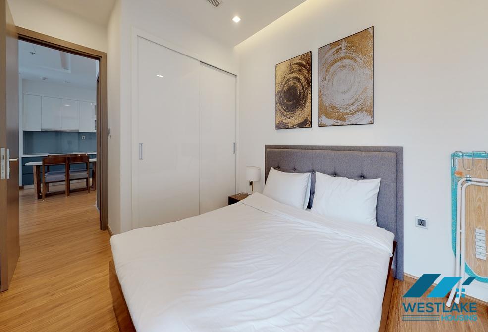 High floor apartment for rent in Vinhome Metropolis Lieu Giai, Ba Dinh