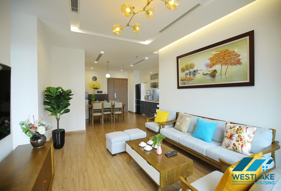 A delightful apartment for rent in Vinhomes Metropolis, Lieu Giai, Ba Dinh