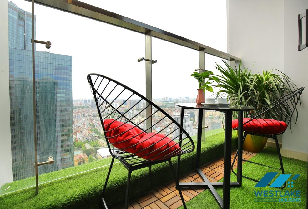 A delightful apartment for rent in Vinhomes Metropolis, Lieu Giai, Ba Dinh