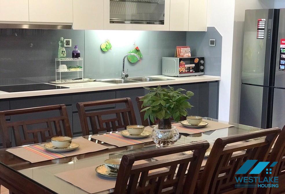 A lovely 2 bedroom apartment for rent in Vinhomes Metropolis