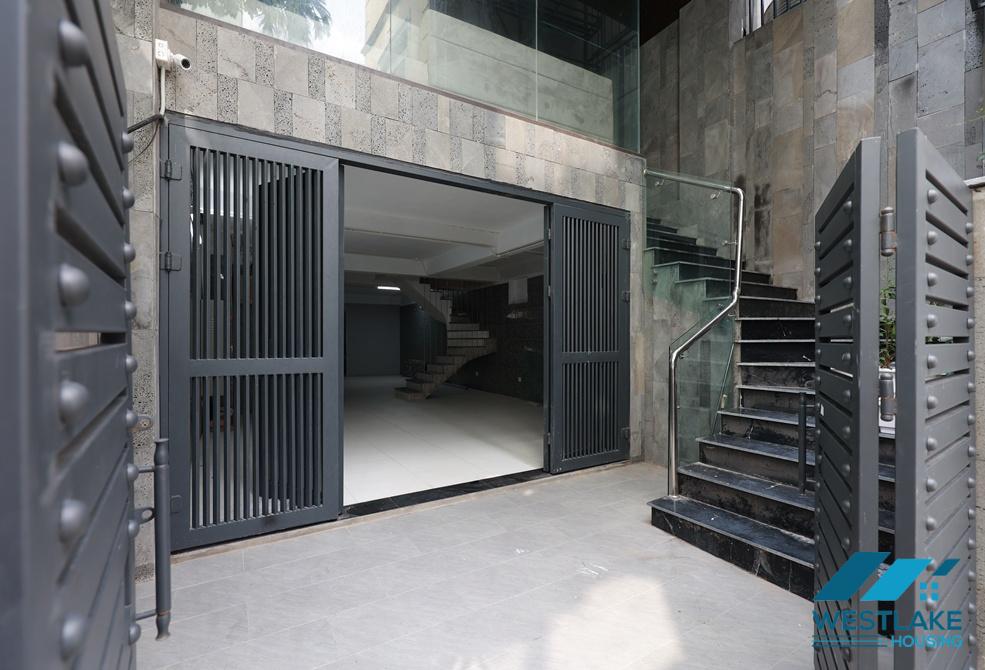 A nice studio apartment for rent on Trinh Cong Son street, Tay Ho, Ha Noi