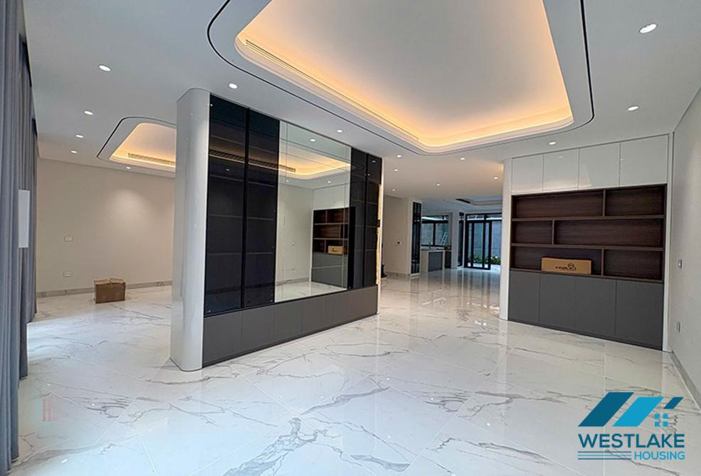 Renovated morden villa with elevator for rent in Ciputra, Tay Ho, Ha Noi