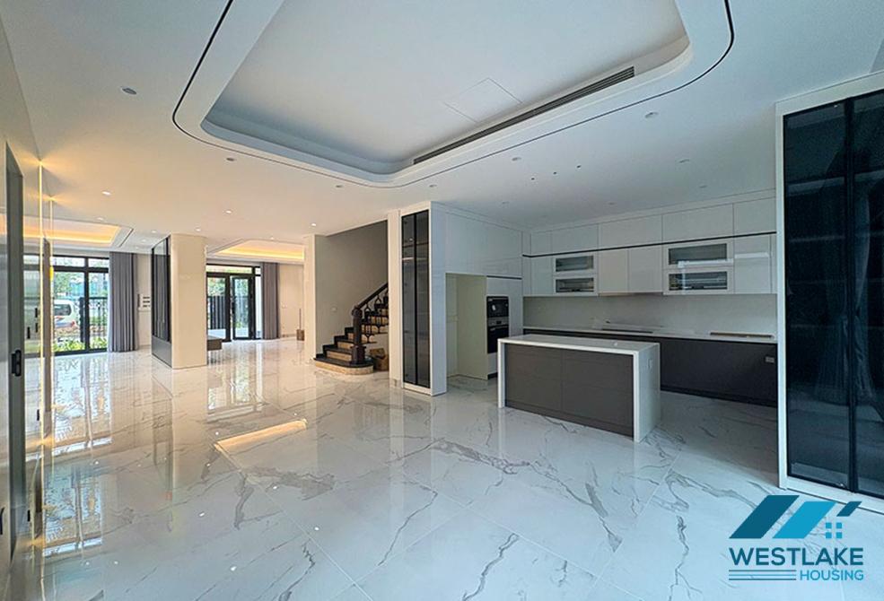 Renovated morden villa with elevator for rent in Ciputra, Tay Ho, Ha Noi