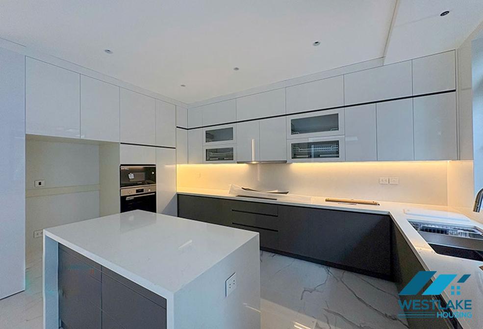 Renovated morden villa with elevator for rent in Ciputra, Tay Ho, Ha Noi