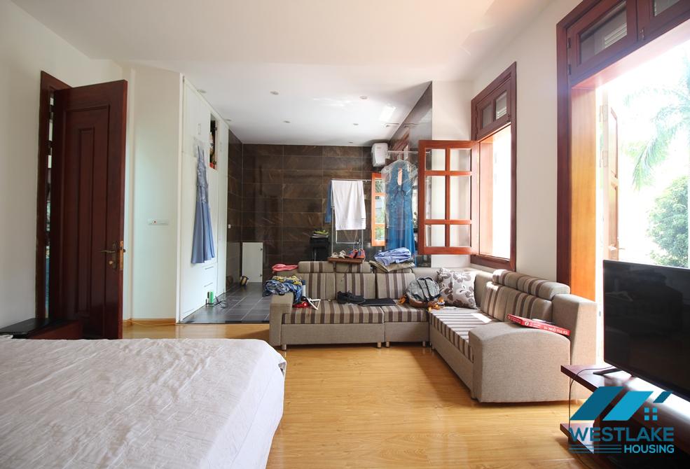 Nhà Hiện Đại, Thiết Kế Tinh Tế Cho Thuê Tại Ciputra Hanoi International City