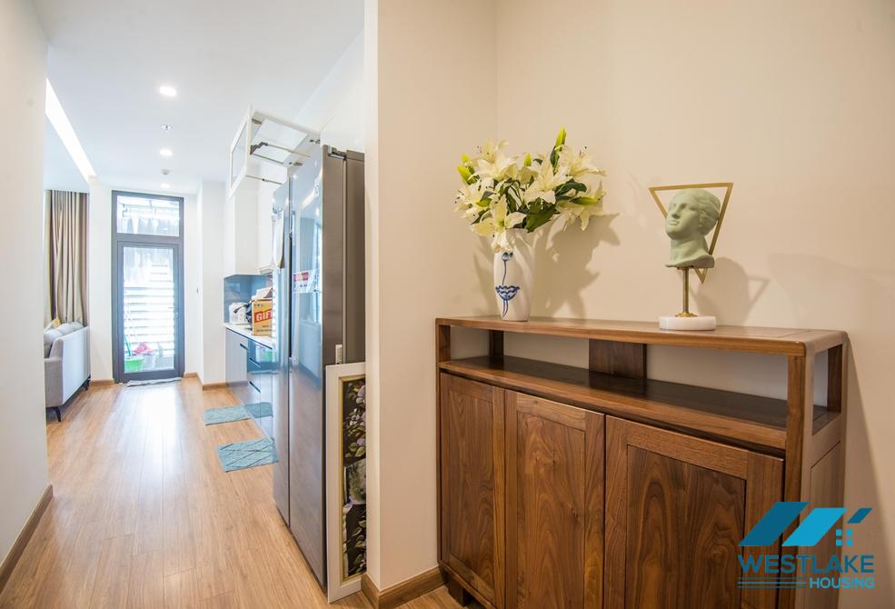 Beautiful bright 2-bedroom apartment in Vinhomes Metropolis, Ba Dinh Beautiful bright 2-bedroom apartment in Vinhomes Metropolis, Ba Dinh