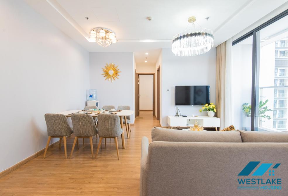 Beautiful bright 2-bedroom apartment in Vinhomes Metropolis, Ba Dinh Beautiful bright 2-bedroom apartment in Vinhomes Metropolis, Ba Dinh