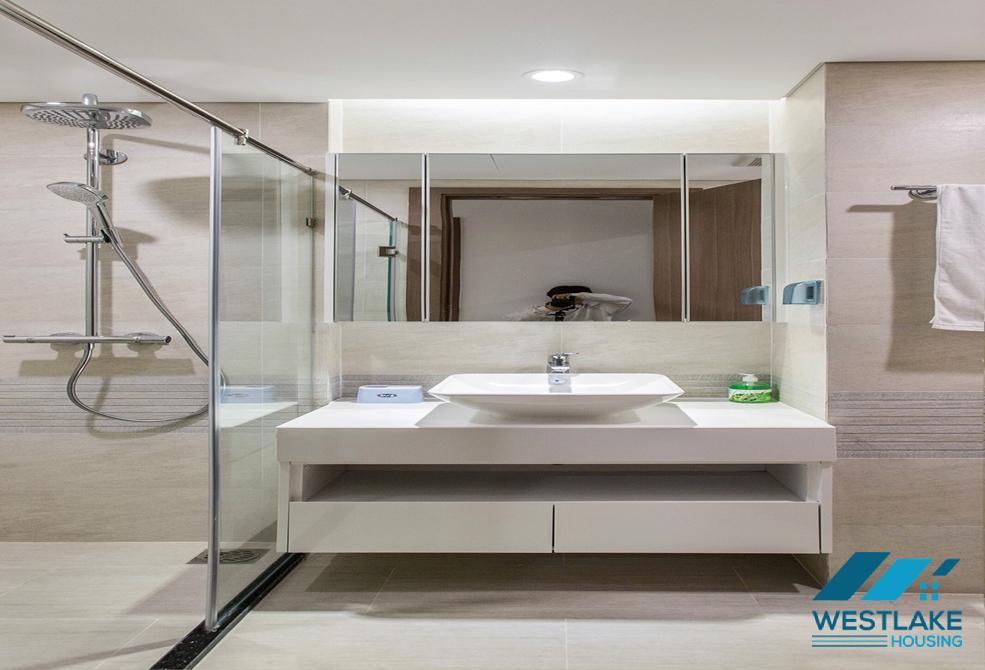 A delightful 2 bedroom apartment for rent in Vinhomes Metropolis, Lieu Giai, Ba Dinh A delightful 2 bedroom apartment for rent in Vinhomes Metropolis, Lieu Giai, Ba Dinh