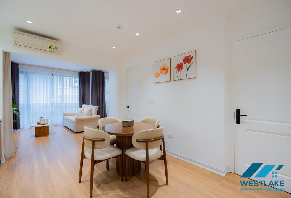 Beautiful and spacious one bedroom apartment for rent in Tay Ho, Ha Noi Beautiful and spacious one bedroom apartment for rent in Tay Ho, Ha Noi