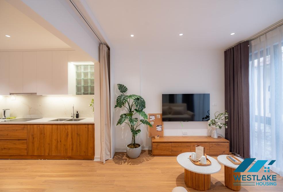 Beautiful and spacious one bedroom apartment for rent in Tay Ho, Ha Noi Beautiful and spacious one bedroom apartment for rent in Tay Ho, Ha Noi
