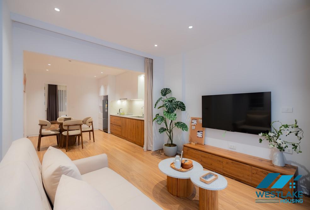 Beautiful and spacious one bedroom apartment for rent in Tay Ho, Ha Noi Beautiful and spacious one bedroom apartment for rent in Tay Ho, Ha Noi