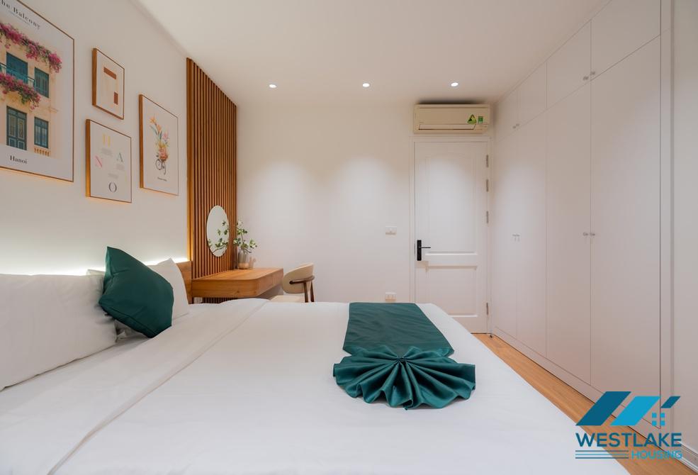 Beautiful and spacious one bedroom apartment for rent in Tay Ho, Ha Noi Beautiful and spacious one bedroom apartment for rent in Tay Ho, Ha Noi