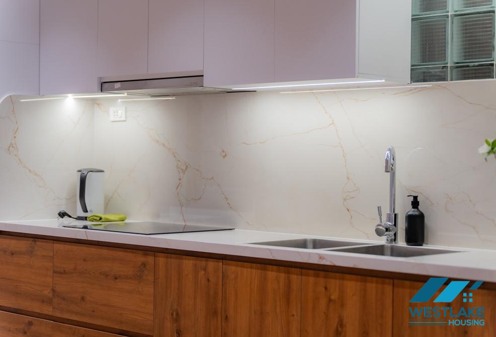 Beautiful and spacious one bedroom apartment for rent in Tay Ho, Ha Noi Beautiful and spacious one bedroom apartment for rent in Tay Ho, Ha Noi