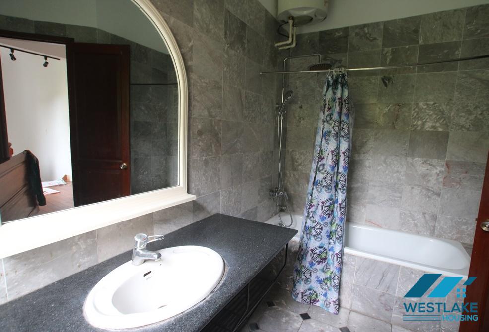 A nice 5 bedroom villa for rent in Tay Ho, Ha Noi