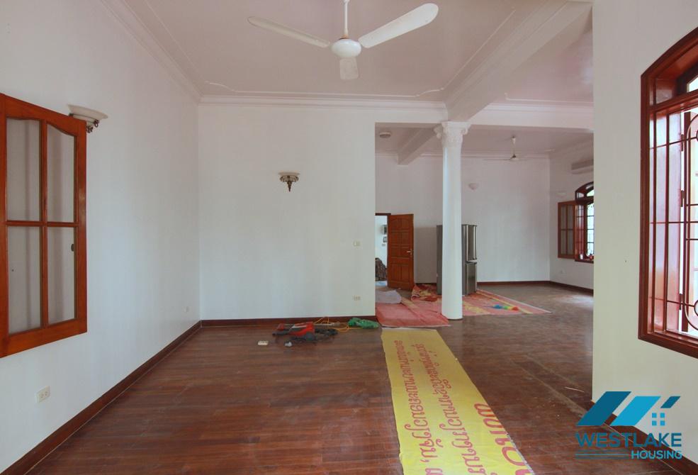 An unfurnished villa with yard for rent in To Ngoc Van, Tay Ho An unfurnished villa with yard for rent in To Ngoc Van, Tay Ho