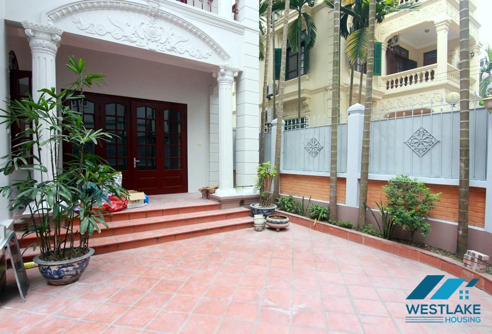 An unfurnished villa with yard for rent in To Ngoc Van, Tay Ho An unfurnished villa with yard for rent in To Ngoc Van, Tay Ho