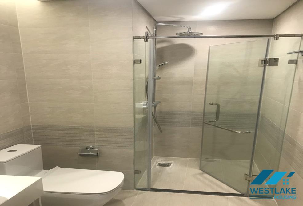 A new and good price 3 bedroom apartment for rent in Metropolis, Ba dinh, Ha noi