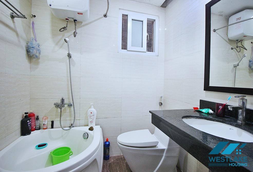 Good quality house with 3 bedroom for rent in Tay Ho, Ha Noi Good quality house with 3 bedroom for rent in Tay Ho, Ha Noi