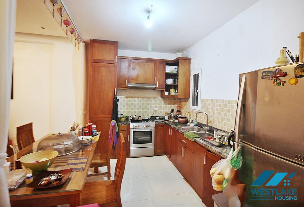 Good quality house with 3 bedroom for rent in Tay Ho, Ha Noi Good quality house with 3 bedroom for rent in Tay Ho, Ha Noi