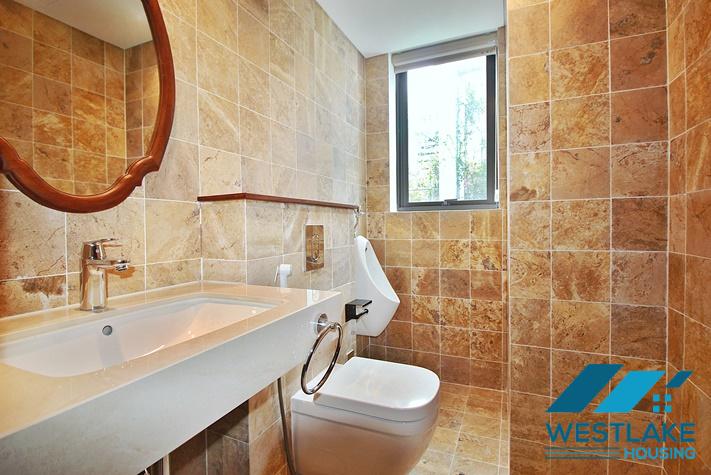 Căn Hộ 4 Phòng Ngủ Mới Đẹp Thoáng Sáng, Ban Công Rộng View Hồ Cho Thuê Tại Từ Hòa, Tây Hồ, Hà Nội