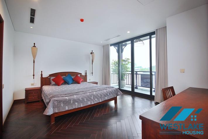 Căn Hộ 4 Phòng Ngủ Mới Đẹp Thoáng Sáng, Ban Công Rộng View Hồ Cho Thuê Tại Từ Hòa, Tây Hồ, Hà Nội