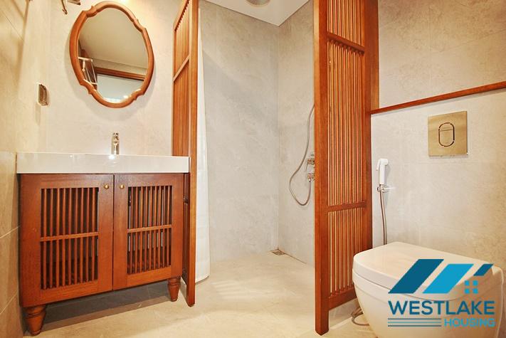 Cho Thuê Căn Hộ 4 Phòng Ngủ Hoàn Toàn Mới, Hiện Đại, Ban Công Rộng View Hồ Tại  Phố Từ Hoa Tây Hồ, Hà Nội