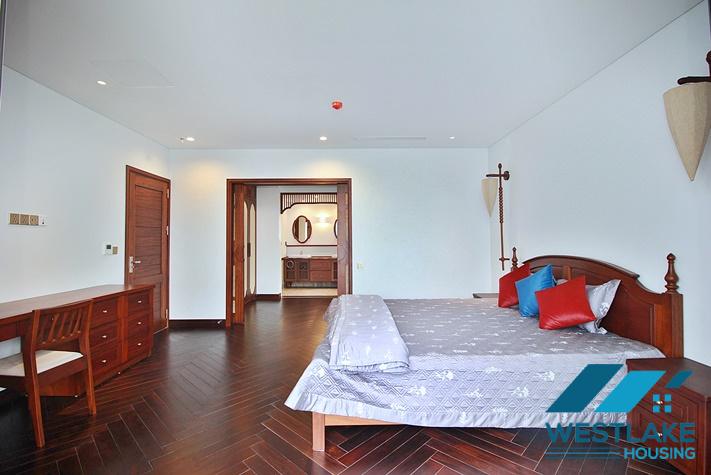 Beautiful, spacious 4-bedroom apartment with a large balcony and lake view for rent in Tu Hoa, Tay Ho, Hanoi.