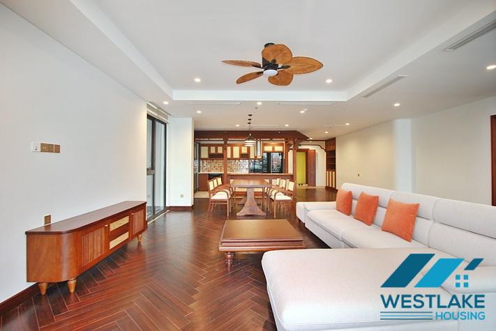 Brand new, modern 4-bedroom apartment for rent with a large balcony overlooking the lake in Tu Hoa, Tay Ho, Hanoi.