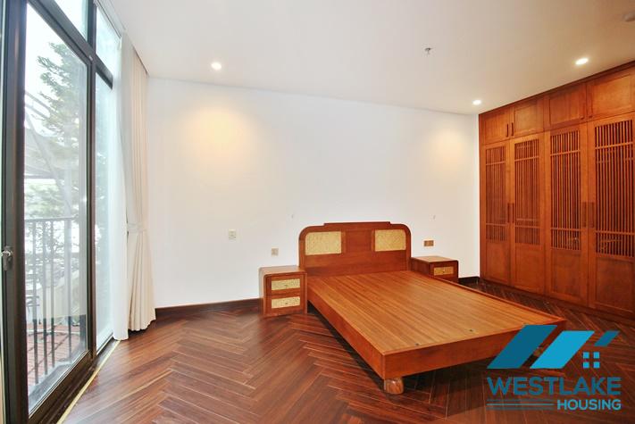 Brand new, modern 4-bedroom apartment for rent with a large balcony overlooking the lake in Tu Hoa, Tay Ho, Hanoi.