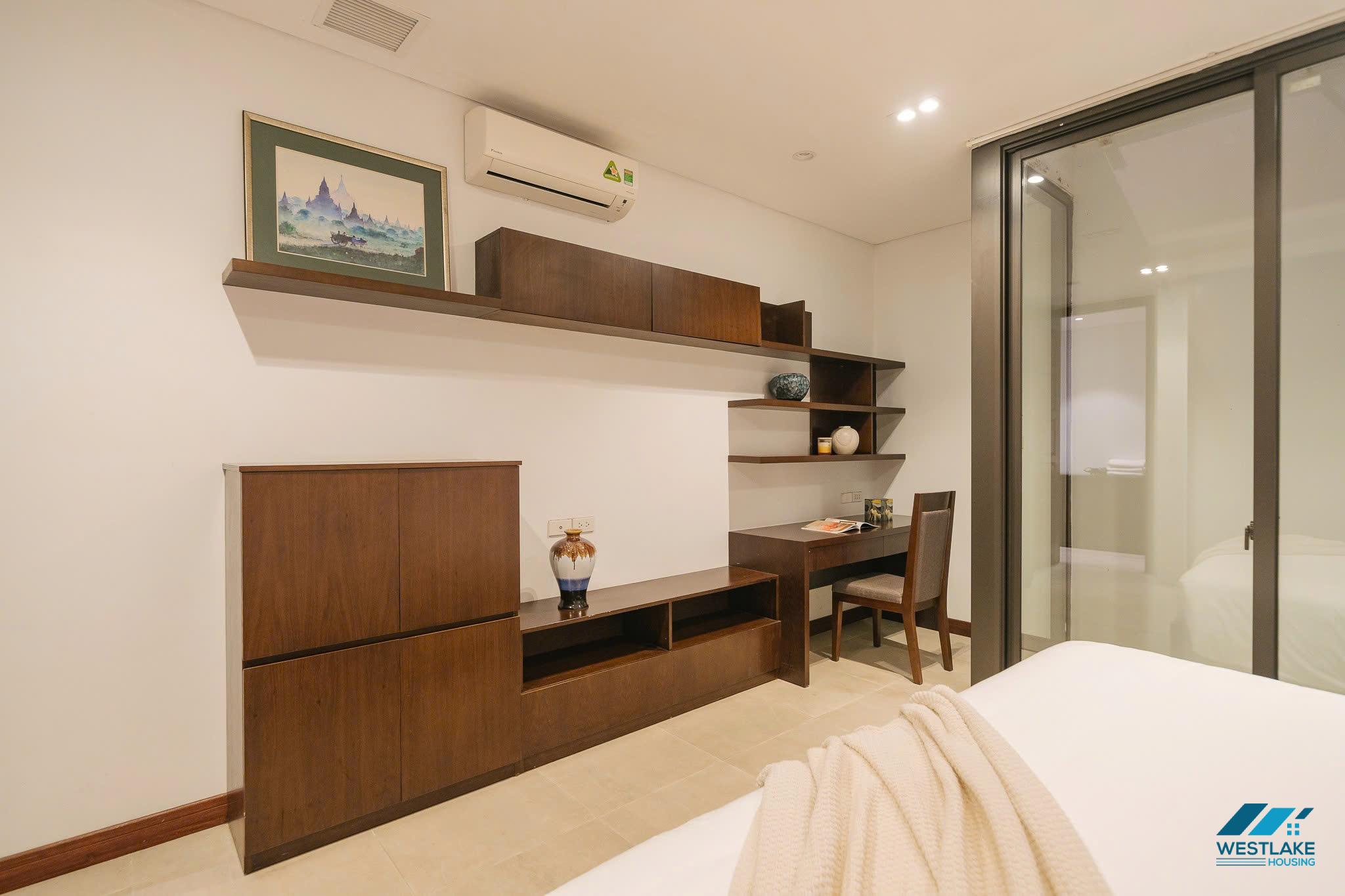 A beautiful 02 bedrooms apartment with lake view and large balcony for rent in Tay Ho, Ha Noi