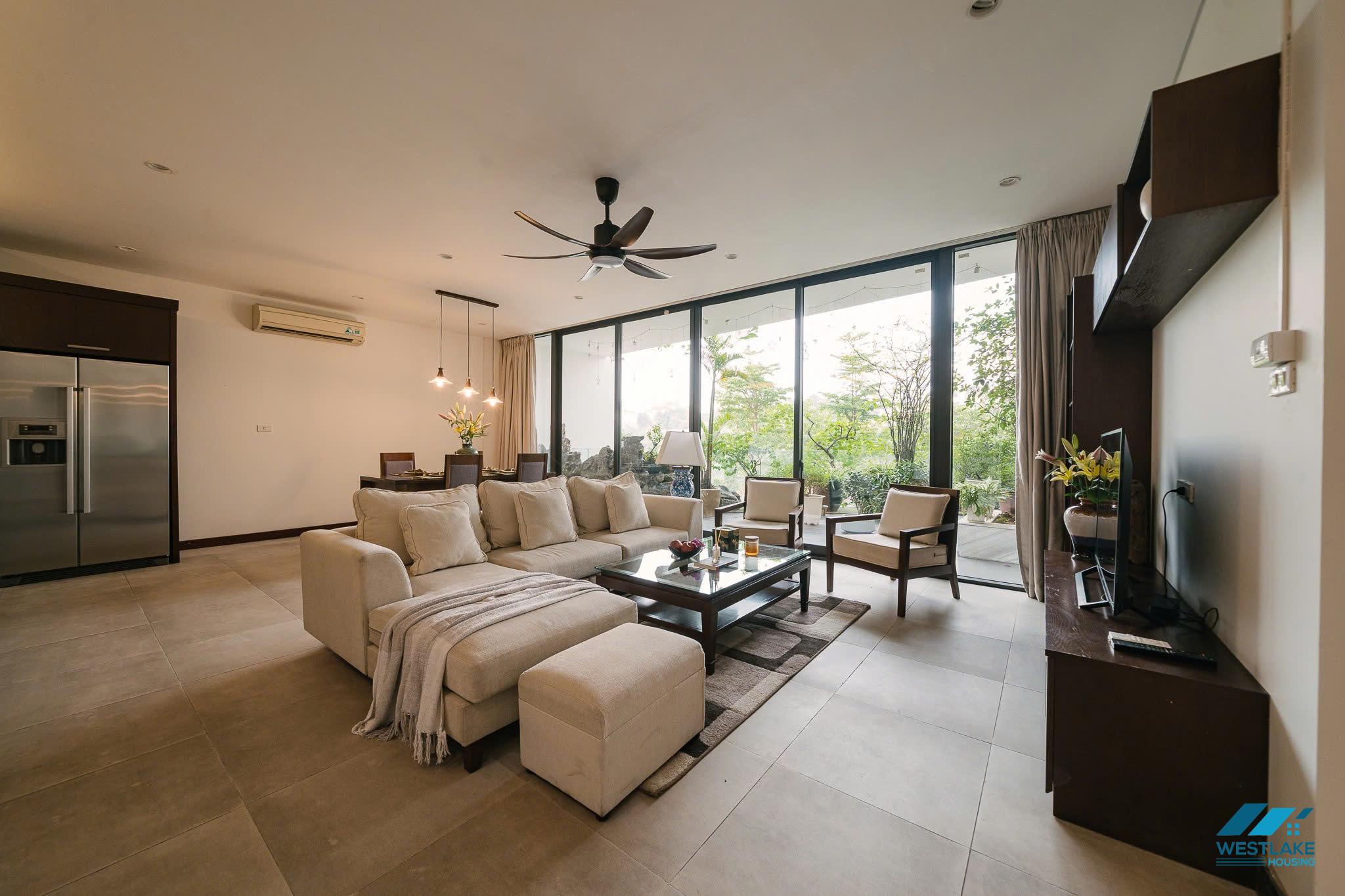 A beautiful 02 bedrooms apartment with lake view and large balcony for rent in Tay Ho, Ha Noi
