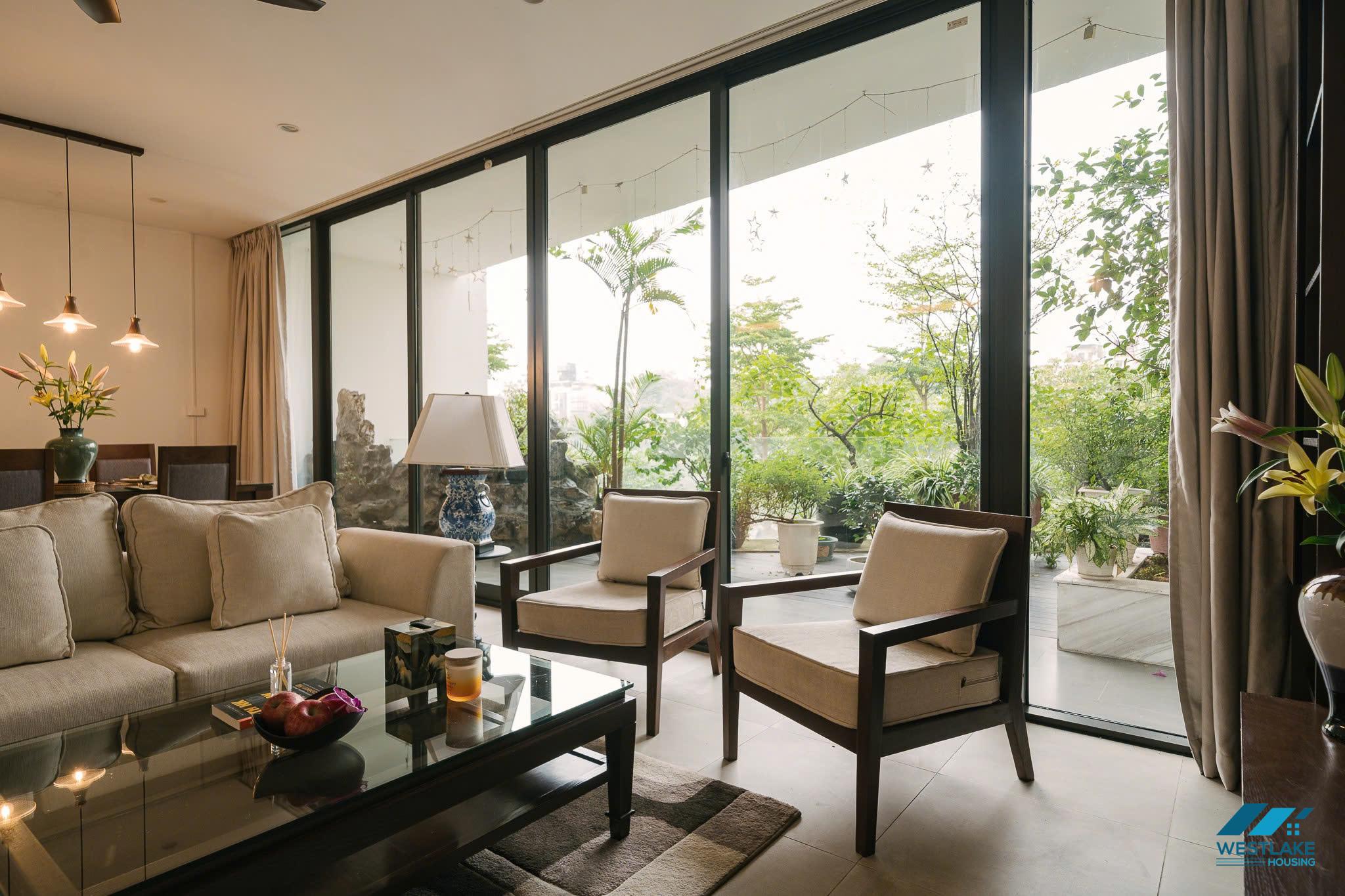 A beautiful 02 bedrooms apartment with lake view and large balcony for rent in Tay Ho, Ha Noi