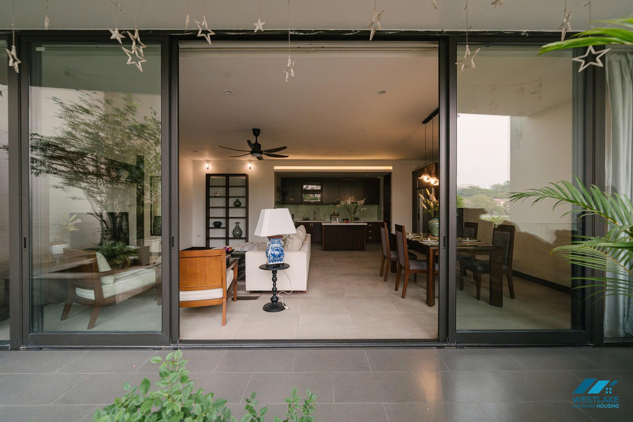 A beautiful 02 bedrooms apartment with lake view and large balcony for rent in Tay Ho, Ha Noi